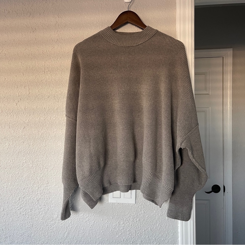 Free People Women’s Gray Women's Crew Neck Sweater XS - Picture 6 of 16